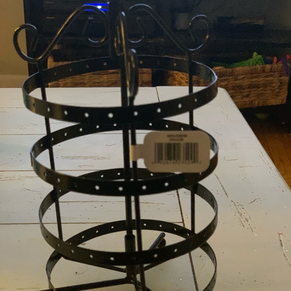 NWT vintage earring holder